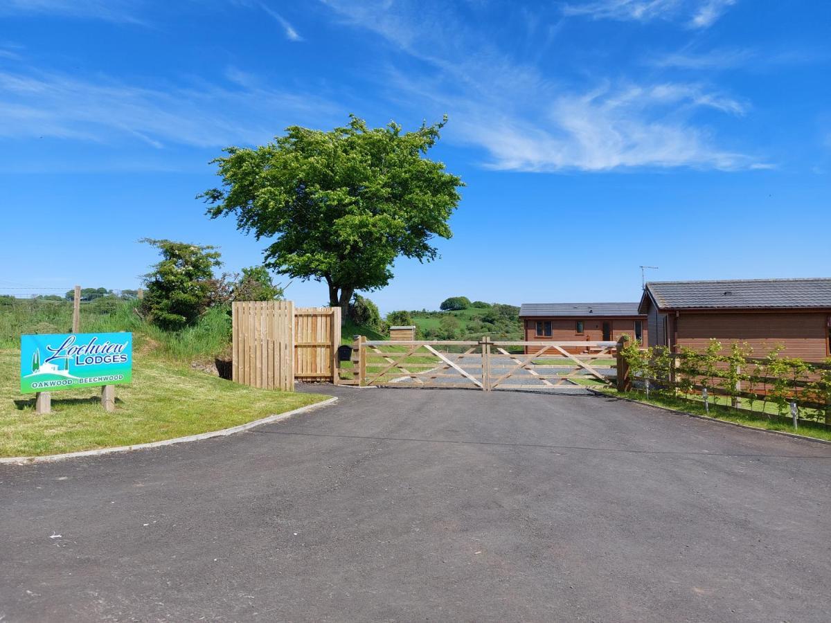 Luxury Family Beechwood Lodge With Hot Tub Lochwinnoch Luaran gambar