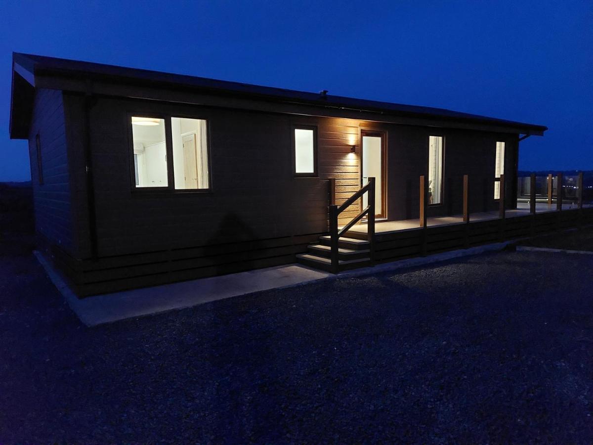 Luxury Family Beechwood Lodge With Hot Tub Lochwinnoch Luaran gambar